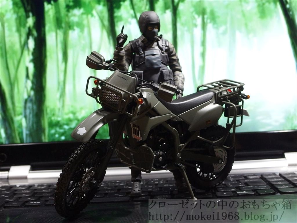 リトルアーモリー 陸自偵察バイク カワサキKLX250
