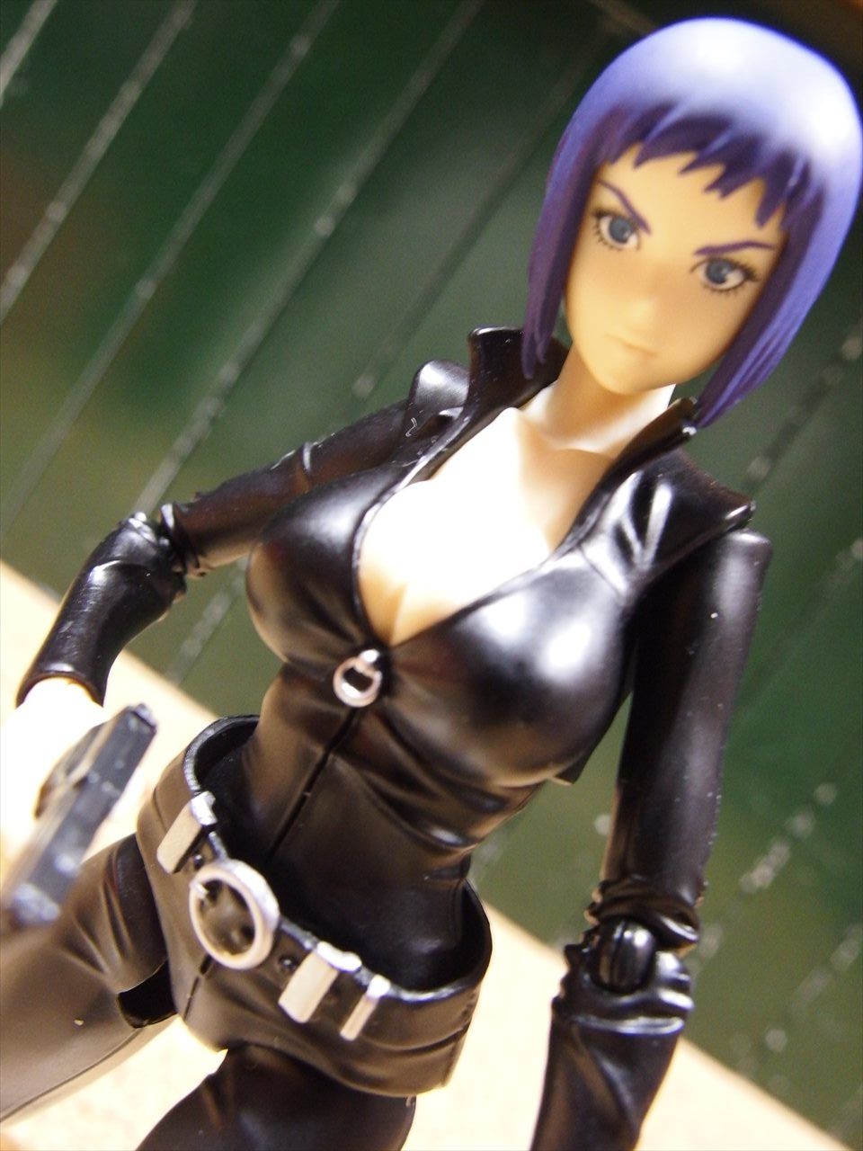 フィギュアーツ 峰不二子で挿げ替えして見る : クローゼットの中の