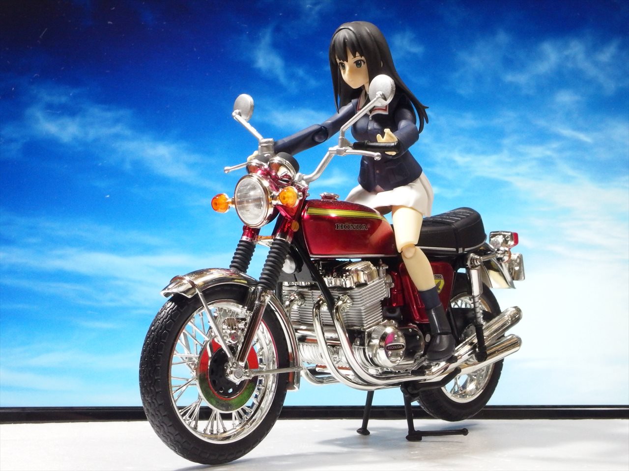 figma バイク部 ホンダCB750(スカイネット1/12) : クローゼット figma バイク部 ホンダCB750(スカイネット1/12) : クローゼット