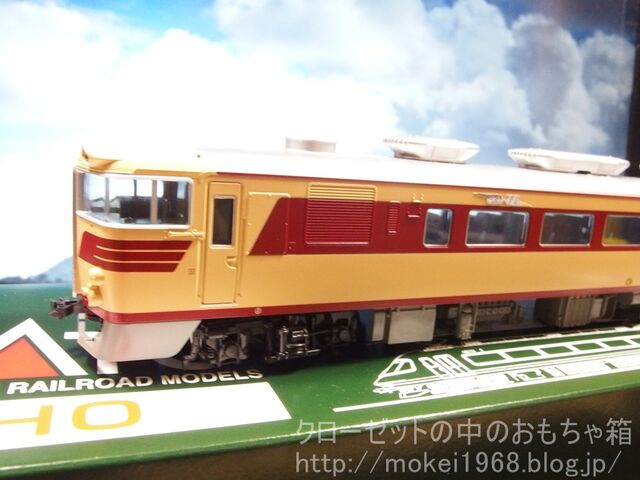 KATO HO キハ82 特急型気動車 : クローゼットの中の鉄道模型 KATO HO キハ82 特急型気動車 : クローゼットの中の鉄道模型