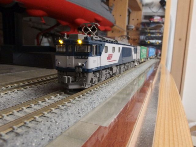 Nゲージ鉄道模型 レールの選択 KATO vs TOMIX : クローゼットの中の 
