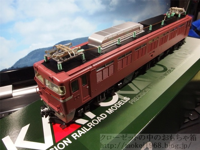 OLY28750_R