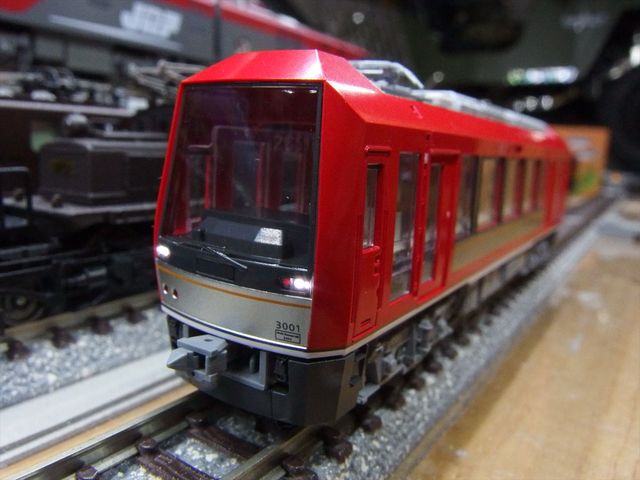 TOMIX 箱根登山鉄道3000形アレグラ号 入線準備 前編 : クローゼットの