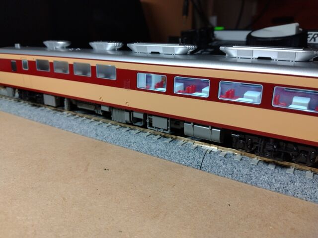KATO HO キハ80/キシ80 転籍車両入線 : クローゼットの中の鉄道模型 KATO HO キハ80/キシ80 転籍車両入線 : クローゼットの中の鉄道模型