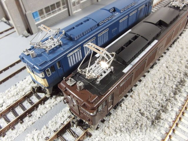 KATO EF64 37号機 茶塗装 : クローゼットの中の鉄道模型 KATO EF64 37号機 茶塗装 : クローゼットの中の鉄道模型