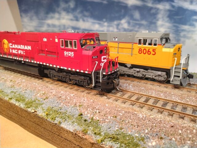 この秋から アメリカ型が多くなります。 : クローゼットの中の鉄道模型