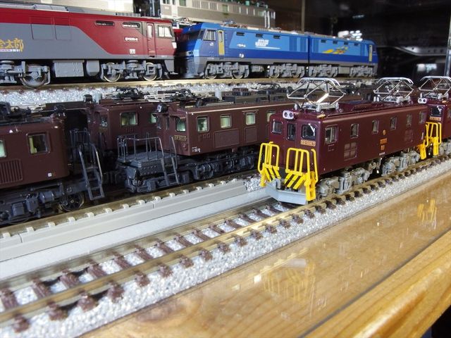 OLY84168_R.jpg