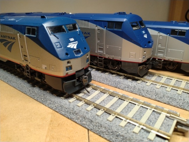 この秋から アメリカ型が多くなります。 : クローゼットの中の鉄道模型
