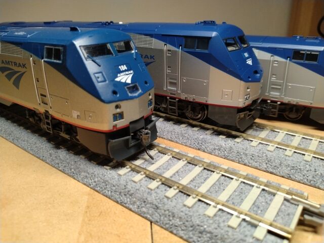 この秋から アメリカ型が多くなります。 : クローゼットの中の鉄道模型