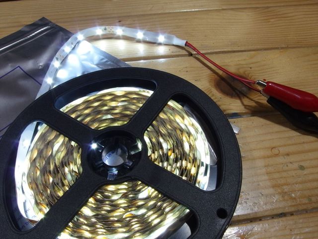 Nゲージ鉄道模型用(HO対応) 自作テープLED室内灯の作り方 その1 Nゲージ鉄道模型用(HO対応) 自作テープLED室内灯の作り方 その1
