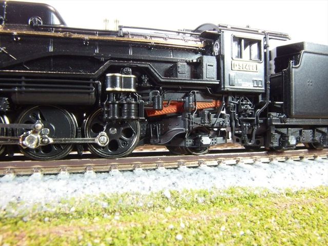 D516