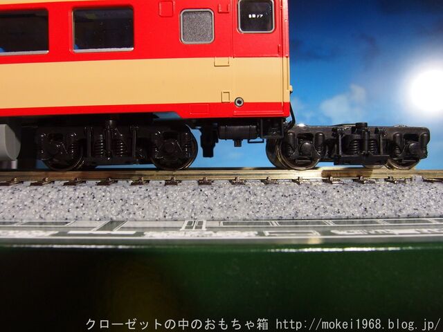 日光モデル DT-22 KATO HOキハ58台車と見てみる : クローゼット