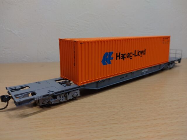 1/80 モデルアイコン 海上コンテナシリーズ 3個 モデルアイコン 1/80 海上コンテナ Hapag-Lloyd 40ft : クローゼットの