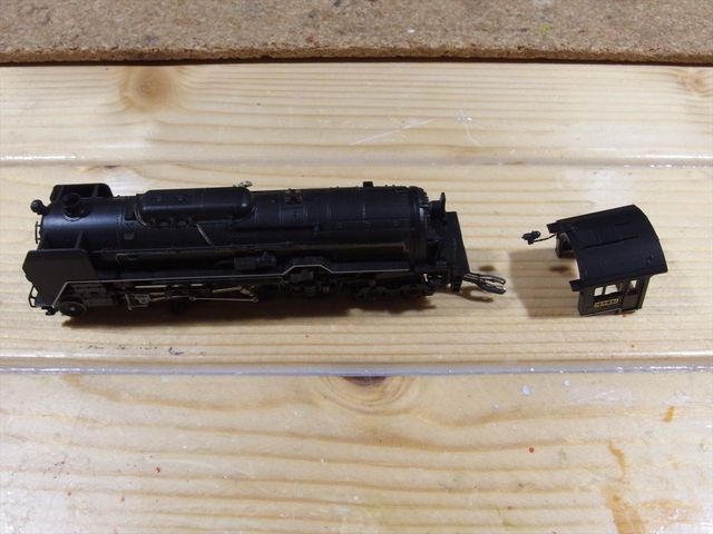 Nゲージ鉄道模型 KATO C62 PWM方式常点灯対応と逆起電流対策 Nゲージ鉄道模型 KATO C62 PWM方式常点灯対応と逆起電流対策