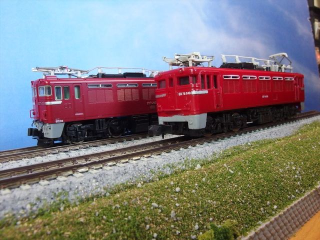 TOMIX製 約35年ほど前のED75形 交流型電気機関車 香港製