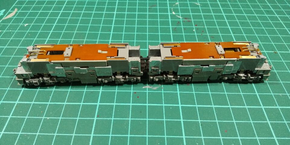 思わぬ故障 メンテナンスは大事だね : クローゼットの中の鉄道模型