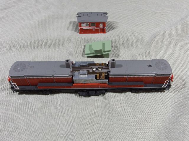 Nゲージ鉄道模型 KATO製 DD51ディーゼル機関車 常点灯化 Nゲージ鉄道模型 KATO製 DD51ディーゼル機関車 常点灯化