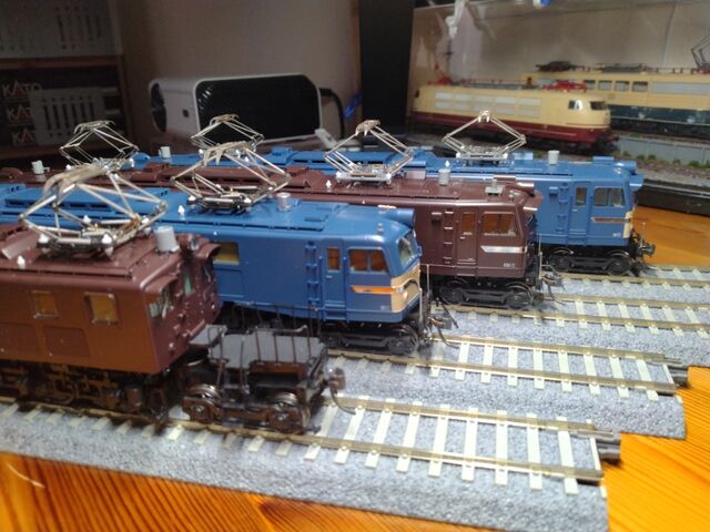 EF58とEF18 : クローゼットの中の鉄道模型