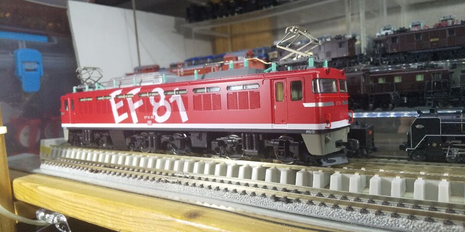 EF81 95 HOゲージ Amazon | KATO HOゲージ EF81 95 レインボー塗装機 1-322 鉄道