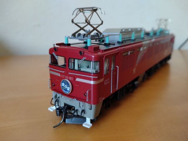 たまには雑談的な 個人的な機関車談 EF81 : クローゼットの中の鉄道模型