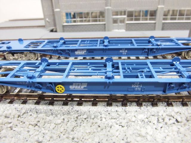 トミックス コキ102/103 4両固定編成 コンテナ車 : クローゼットの中の