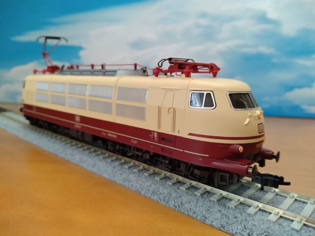 フライシュマン ドイツ鉄道 103型電気機関車 : クローゼットの中 フライシュマン ドイツ鉄道 103型電気機関車 : クローゼットの中