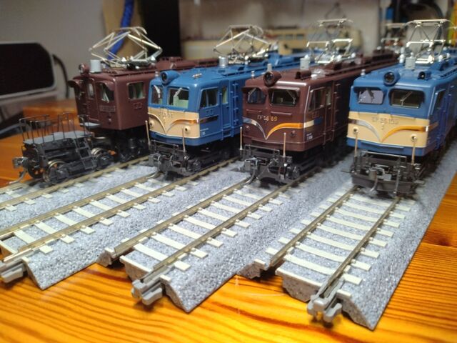 EF58とEF18 : クローゼットの中の鉄道模型