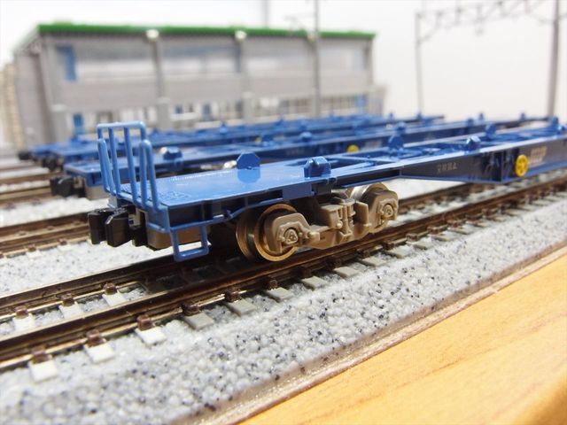 トミックス コキ102/103 4両固定編成 コンテナ車 : クローゼットの中の