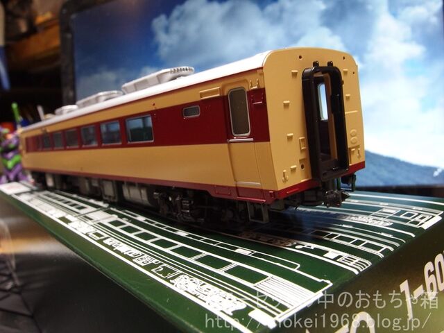 KATO HO キハ82 特急型気動車 : クローゼットの中の鉄道模型