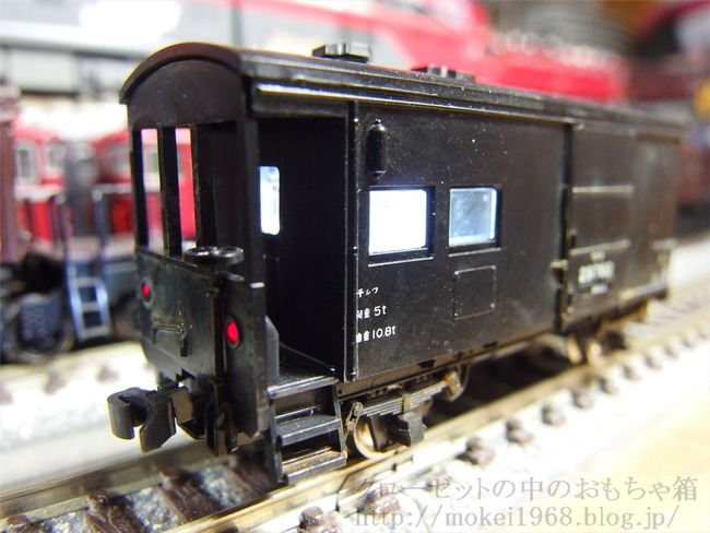 OLY90036_R