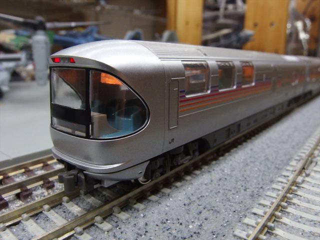KATO E26系「カシオペア」6両基本編成 : クローゼットの中の鉄道模型