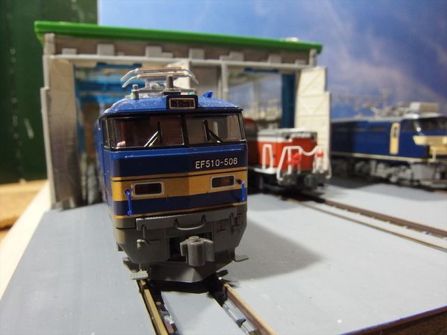 OLY64900_R.jpg