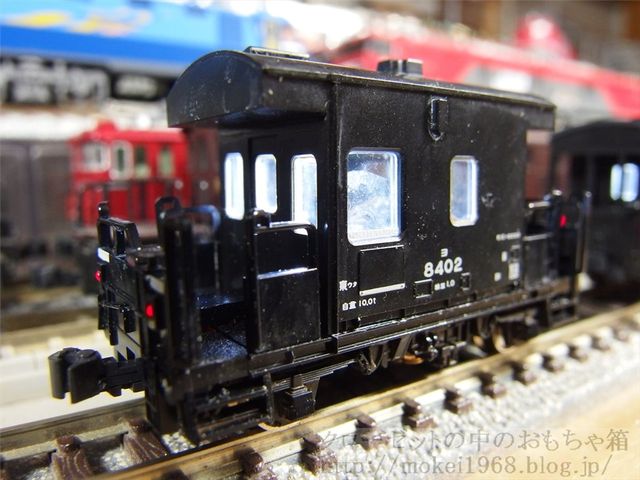 緩急車に自作LED室内灯を取り付ける TOMIX ヨ8000