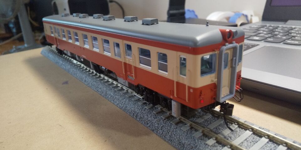 天賞堂 1/80 キハ52 入線整備 : クローゼットの中の鉄道模型