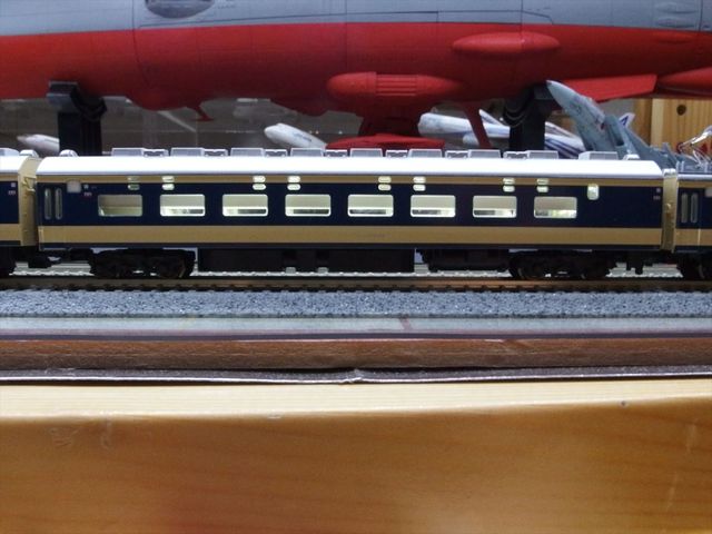 KATO製 583系交直両用寝台特急電車 自作テープLED室内灯装備 KATO製 583系交直両用寝台特急電車 自作テープLED室内灯装備