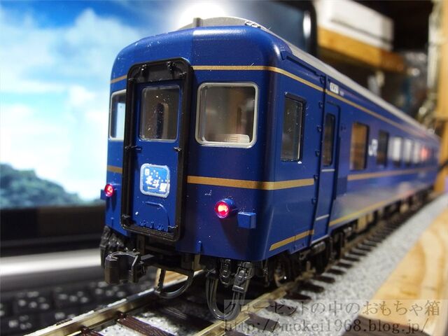 KATO HO 24系寝台特急 北斗星 4両セット : クローゼットの中の