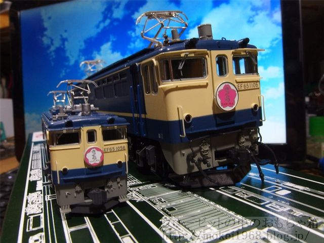 NゲージとHOゲージ : クローゼットの中の鉄道模型