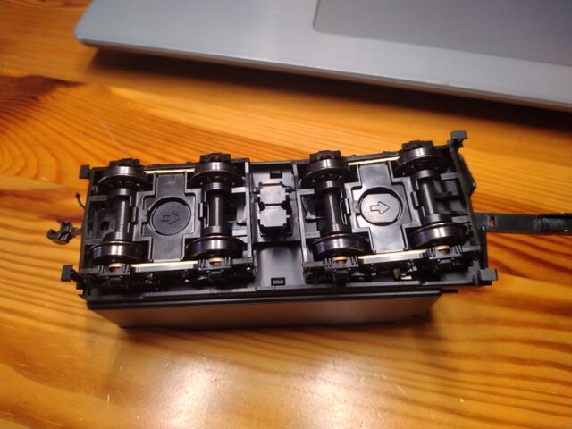 KATO HO D51 標準量産型 テンダーライト点灯と常点灯化 : クローゼット