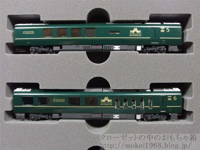 OLY77485_R