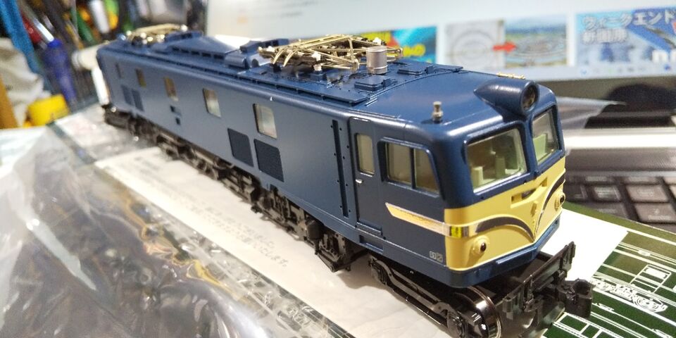KATO HO EF58 (大窓・ブルー) 入線及び部品取付 : クローゼット KATO HO EF58 (大窓・ブルー) 入線及び部品取付 : クローゼット
