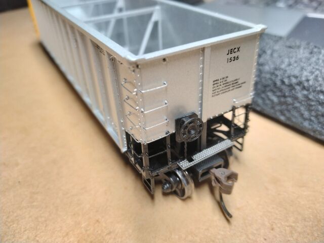 ATHEARN HO 石炭ホッパー貨車 : クローゼットの中の鉄道模型