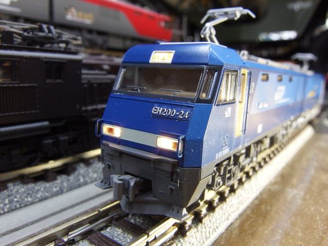 KATO EH200 2両セット 新品】KATO EH200 & EH500 2両セット 71cEbMwQrXS._UF894