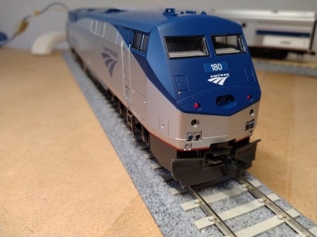 KATO Düwag 2両編成 Jägermeisterジャガーメイスター KATO k14633