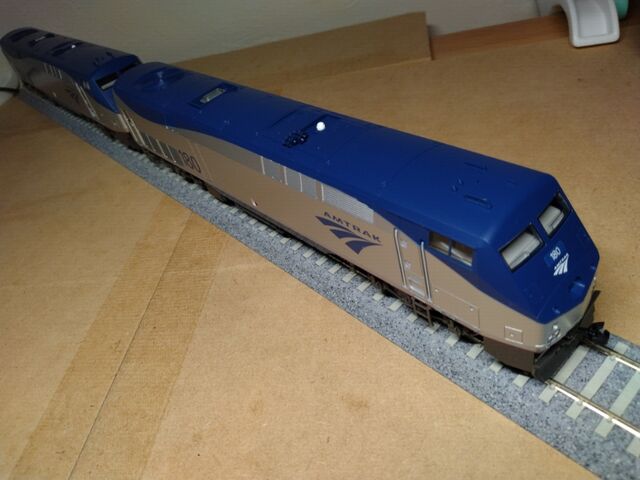 KATO HO Amtrak GE P42 #188 転籍追加導入 : クローゼットの中の鉄道模型
