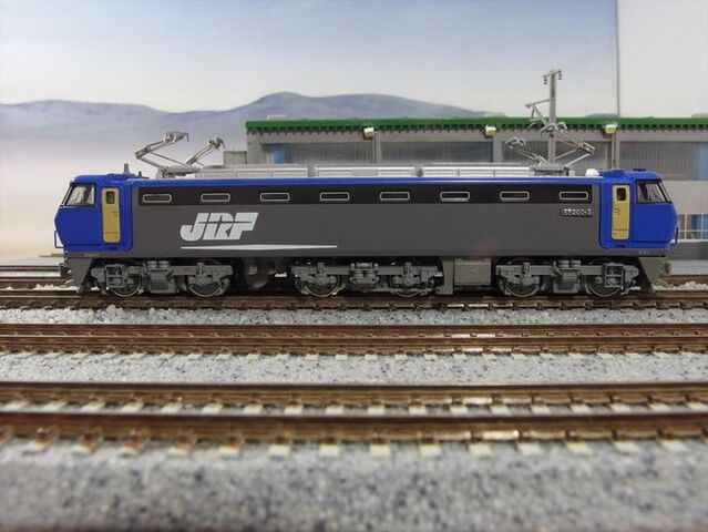 ef2004