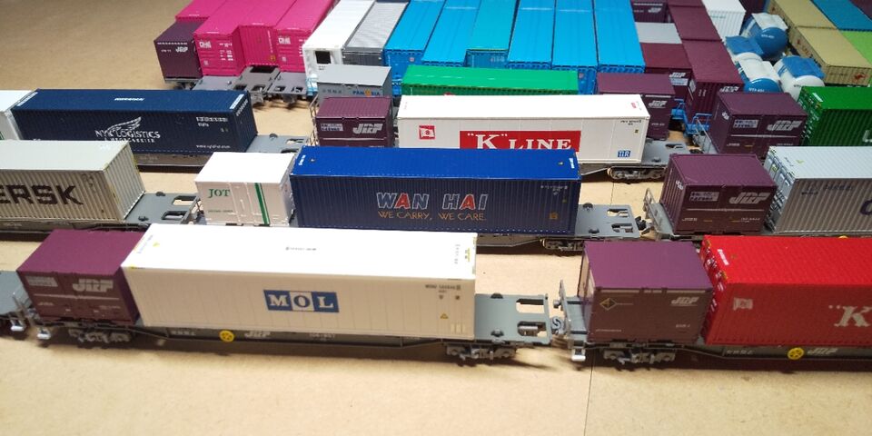 KATO Nゲージ ONE 40ft 海上コンテナ : クローゼットの中の鉄道模型
