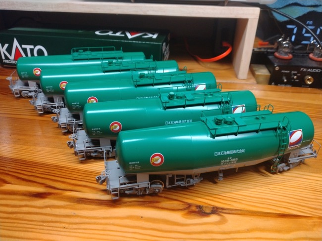 KATO タキ1000 日本石油輸送色 COSMO 10両＋記念塗装号 aef0d551-s.jpg