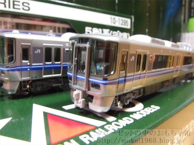 KATO 521系(2次車) 入線整備 2017.03 : クローゼットの中の鉄道模型