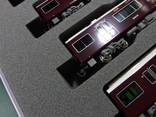 OLY81085_R