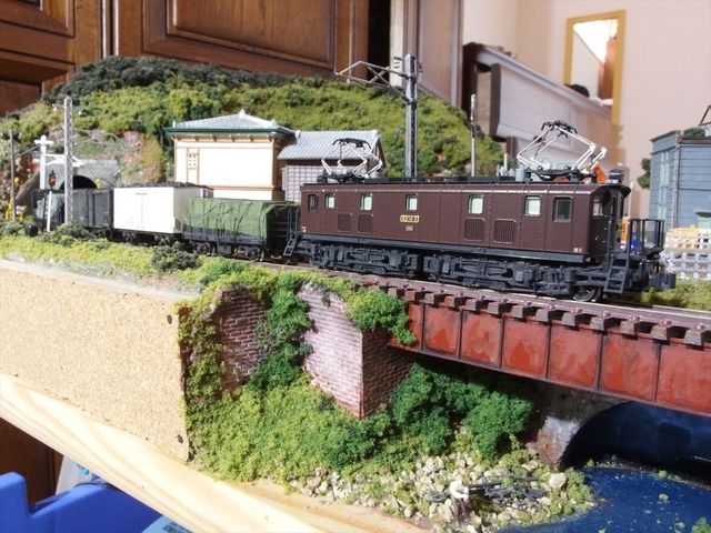 OLY63685_R.jpg